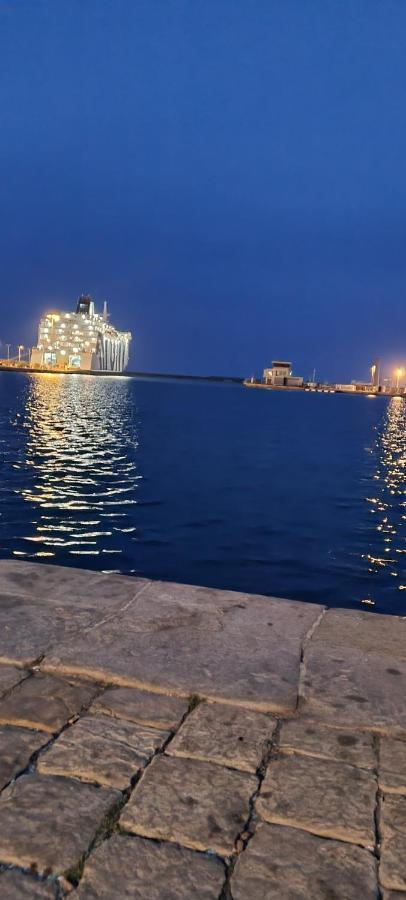 Nouveau Bien Lumineux Tout Confort En Centre Ville Сет Экстерьер фото